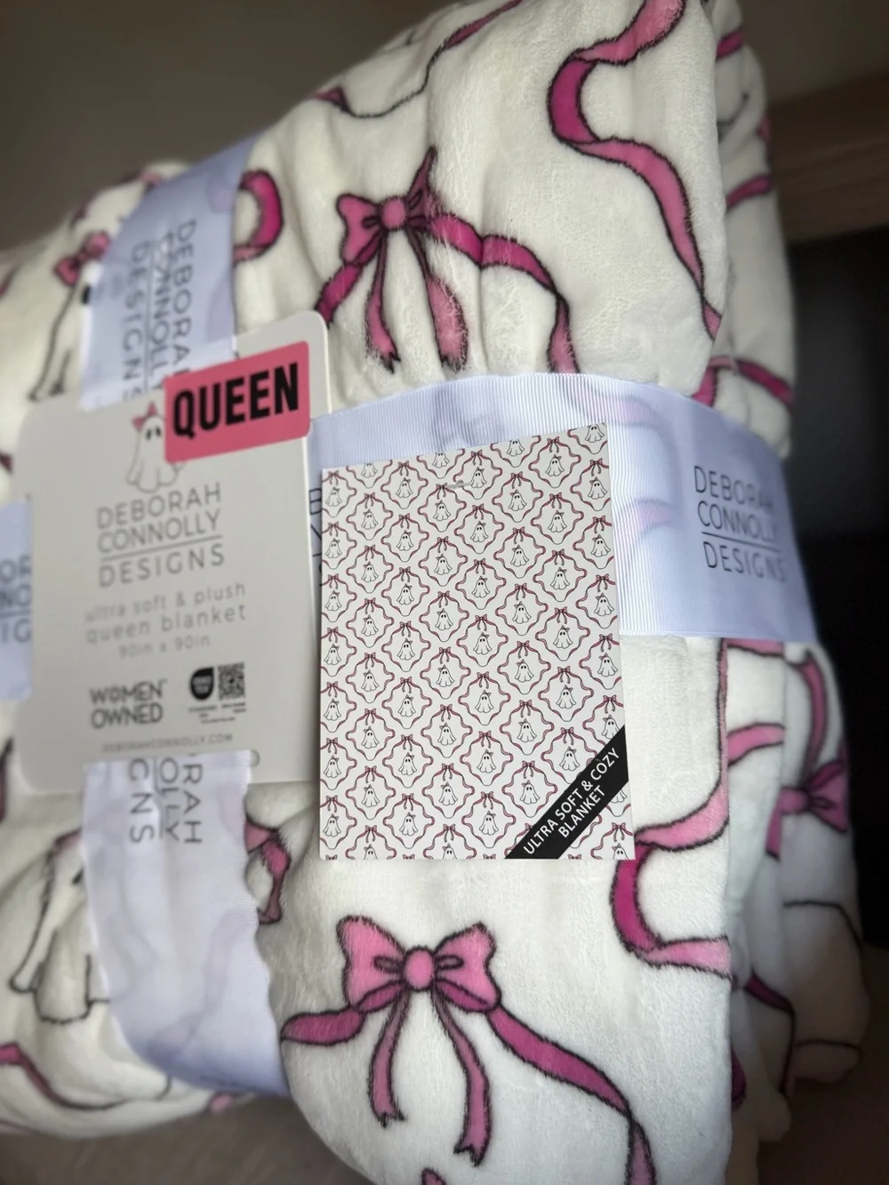 Deborah Connolly Pink ribbon bows Halloween Coquette girl Ghost Throw Blanket